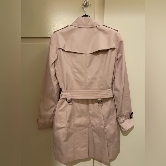 Burberry Sandringham Ice Pink Trench Coat New With Tags - Picture 3 of 10